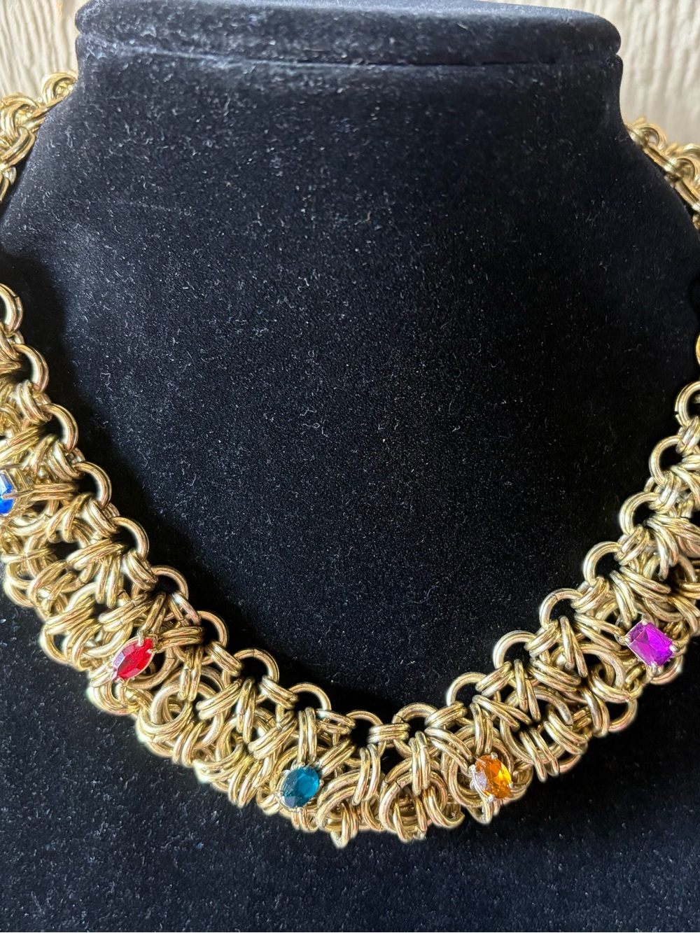 Bimba y Lola Vintage Gold Chainmail Choker Necklace Multicolor Crystals